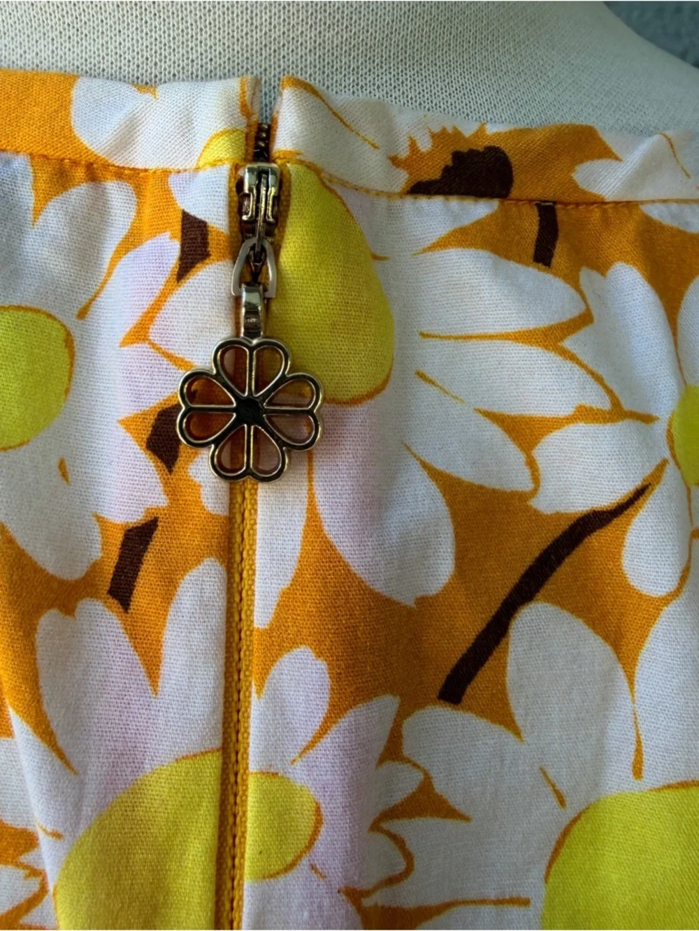 Kate Spade Daisy Peplum Top Floral Sleeveless Yellow White Sz 10